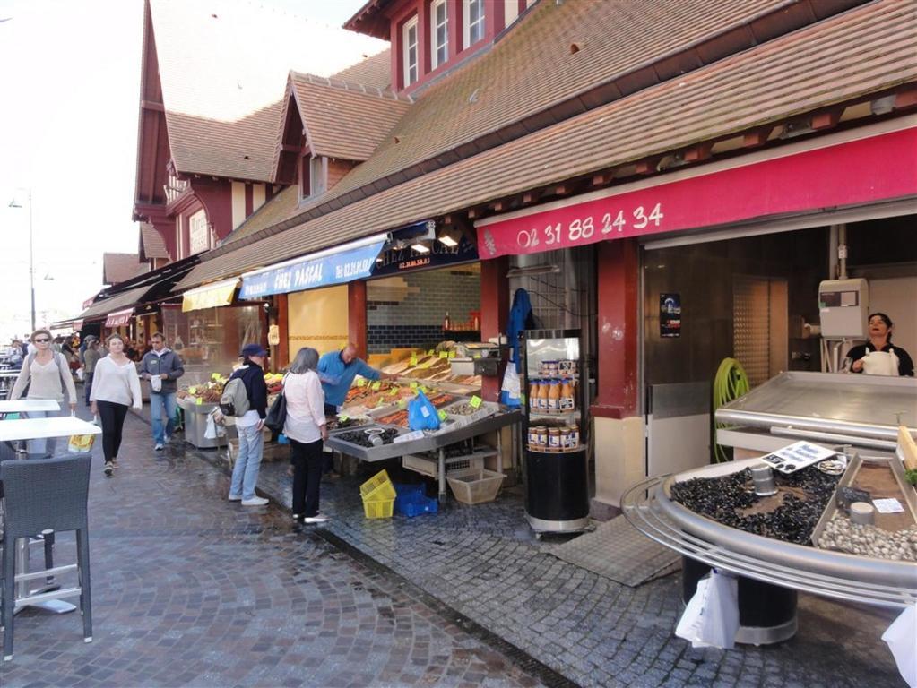 Les Studios Saint Germain Trouville-sur-Mer Extérieur photo